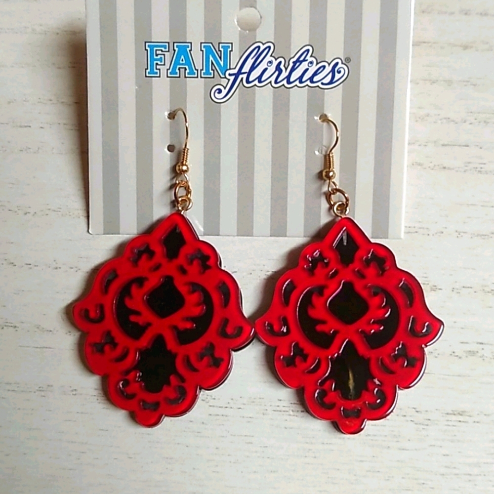 😻 3 For $15 Red & Black Big Lucite Dangles